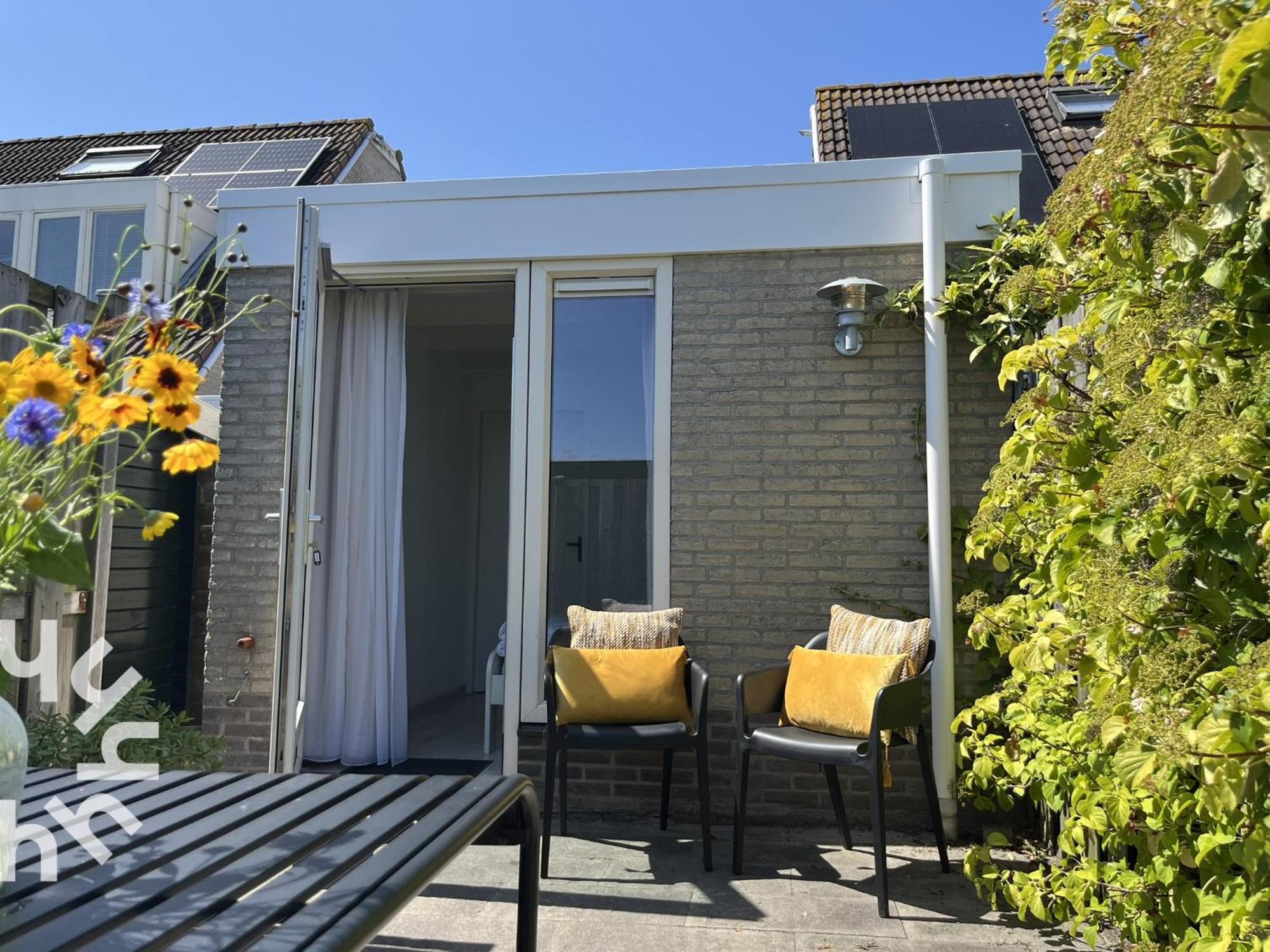 Fijne Vakantiewoning In Domburg Op Loopafstand Strand En Centrum Met Parkeerplaats Exterior photo